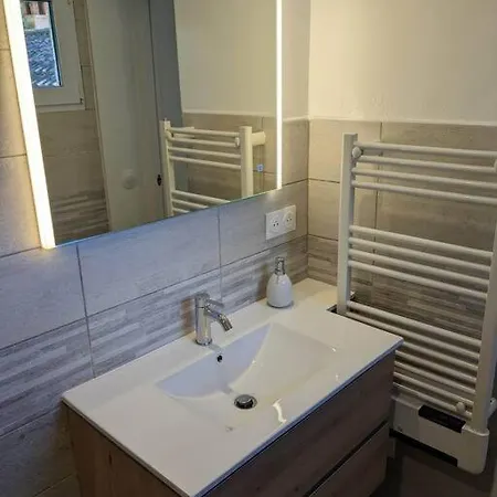 Appartement La Petite Rascasse, Avec Terrasse Ensoleillee Le Rayol-Canadel-sur-Mer